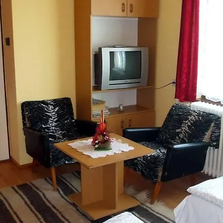 Lugas Szallas 3*