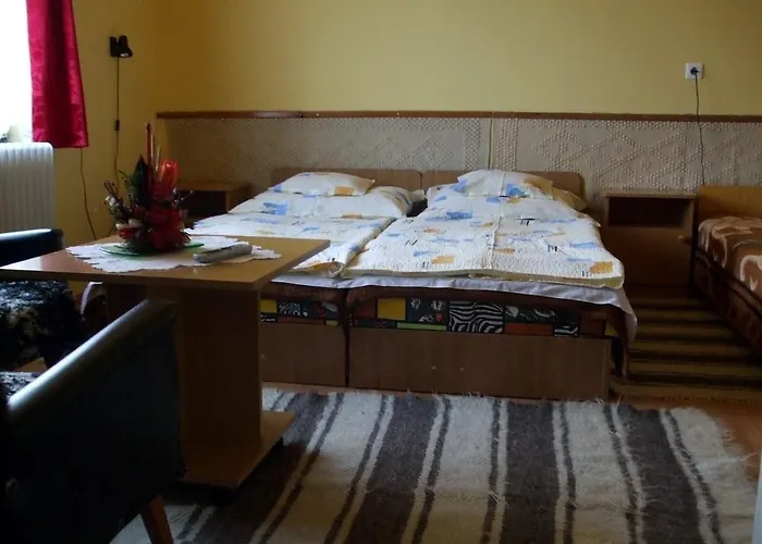 Lugas Szallas Affittacamere 3*